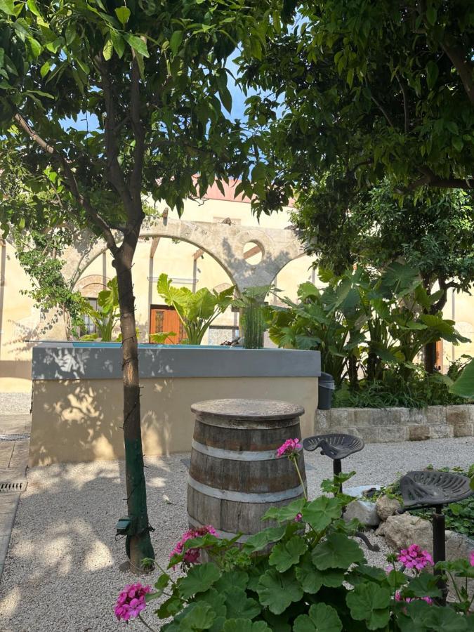 Sala Historical Luxury Suites Rhodes City Zewnętrze zdjęcie