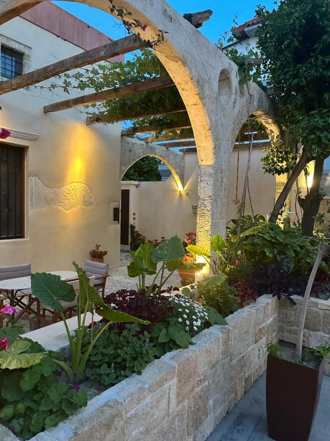 Sala Historical Luxury Suites Rhodes City Zewnętrze zdjęcie